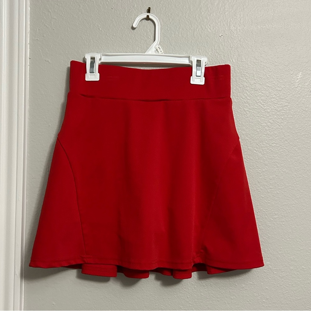 Red Tennis Skirt Women’s Size Medium